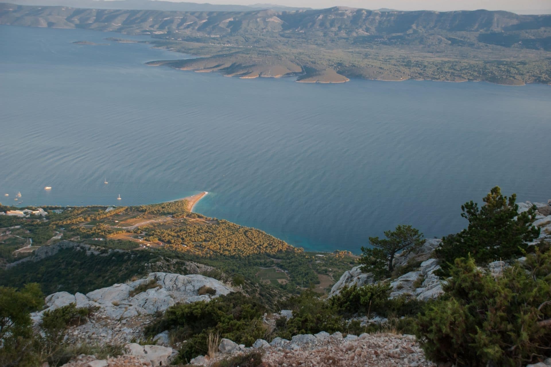 Istražite skrivene kutke otoka Brača 2 12